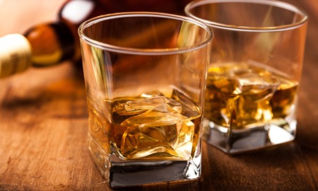Go Sip Bourbon in a Battle of the Sexes She Sips, He Sips Event March 29